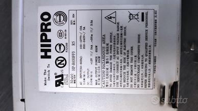 Alimentatore hot-swap per server