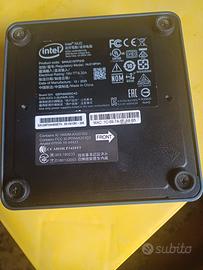 Intel nuc 10 mini pc ram 24GB i7 10710u  512gb