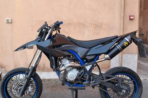 YAMAHA WR125x 