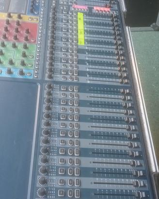 Mixer Soundcraft Si Expression 3 