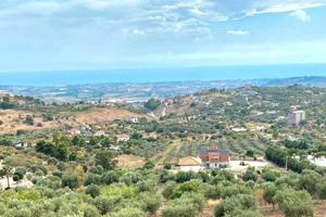 Terreno a Favara con densità edificatoria
