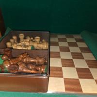 scacchiera 32 cm e pedine in legno 