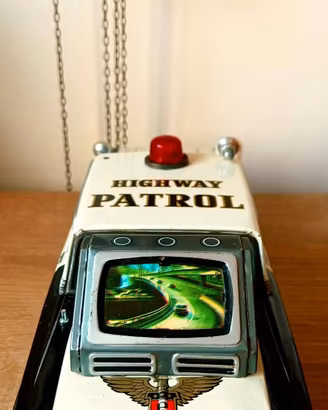 Auto Highway Patrol Police vintage Taiyo