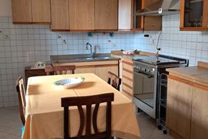 Appartamento con esterno e posto auto