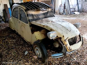Citroën 2CV Citroen due cavalli come ricambi