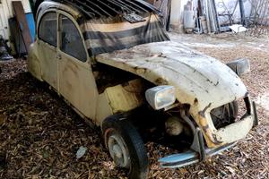 Citroën 2CV Citroen due cavalli come ricambi