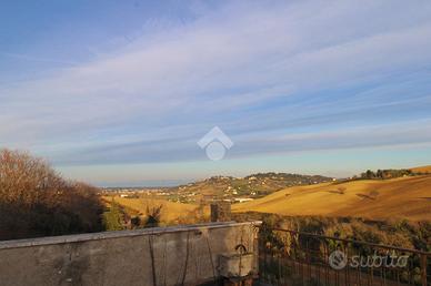 RUSTICO A RECANATI