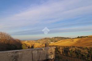 RUSTICO A RECANATI