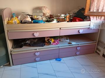 doppio letto 6 cassetti con scrivanie estraibili 