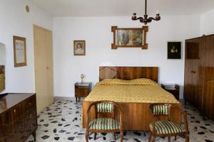 CASA SEMINDIPENDENTE A NIARDO