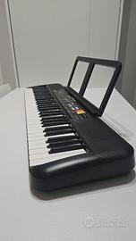 Pianola Yamaha PSR-F52