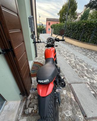 Ducati Scrambler Sixty2 400 – 2018 – 29.000 km