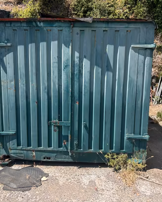 Container