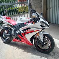 Yamaha r1 2008