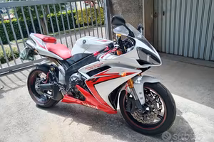 Yamaha r1 2008