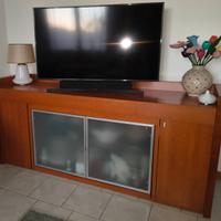 Credenza con tavolo estraibile