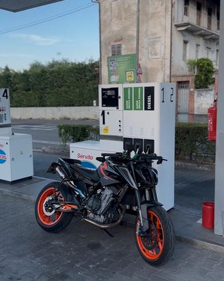 Ktm duke 790 L 2020 carbonio