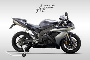 Yamaha YZF R1