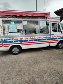 Furgone Mercedes 307