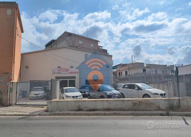 Castelvetrano Locale Commerciale In Zona Svincolo