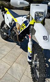 Husqvarna FE 250 4T  2024 – pari al nuovo, 40h