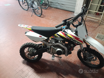 Moto ptb 125