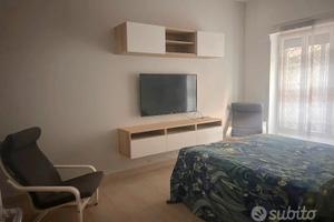 MONTEVERDE VECCHIO BILOCALE LUMiNOSO / ARREDATO