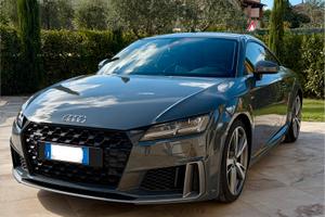 Audi tt 45tfsi quattro s-tronic