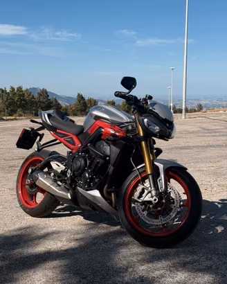 Triumph 765rx