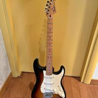 Fender Stratocaster Standard chitarra elettrica