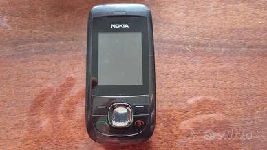Nokia 2220 slide