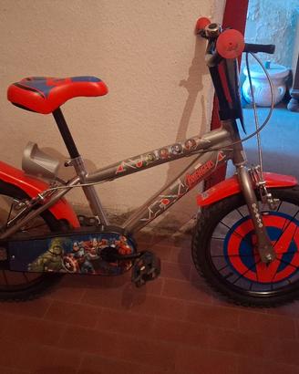 bici avengers con rotelle
