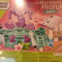 LABORATORIO PROFUMI