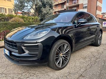 Porsche Macan 2.0 265cv PDK TETTO STRAFULL