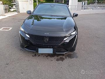 peugeot  308 GT 1.2  mild hibrid 136 cavalli  