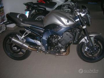 Yamaha FZ1 - 2006