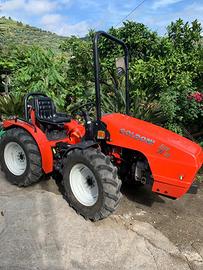 Trattore goldoni 30 rs pari a Nuovo