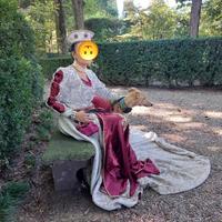 Abito medievale nobile