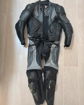 Tuta dainese