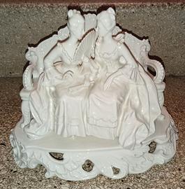 Dame d'epoca - porcellana Capodimonte