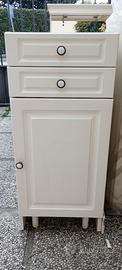 Mobiletto bagno