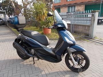 Piaggio Beverly 350 - 2019 - Moto e Scooter In vendita a Pisa