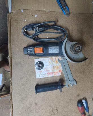 Smerigliatrice Angolare Black & Decker