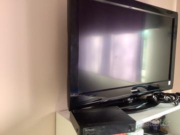 Televisore Toshiba con decoder