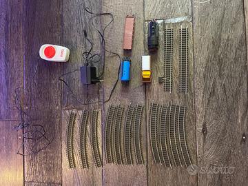 Piko Treni merco con locomotiva a vapore