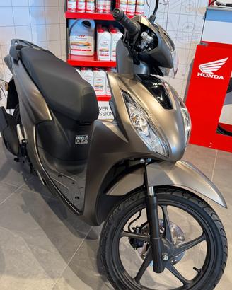 Honda Vision 110 cbs