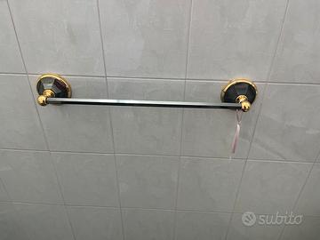 Set Accessori Bagno Classici Nero e Oro