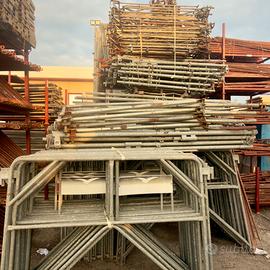 Ponteggio Altrad usato