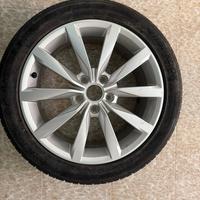 Cerchio in lega volkswagen golf VII 17”