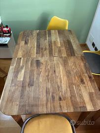 Tavolo pranzo e sedie